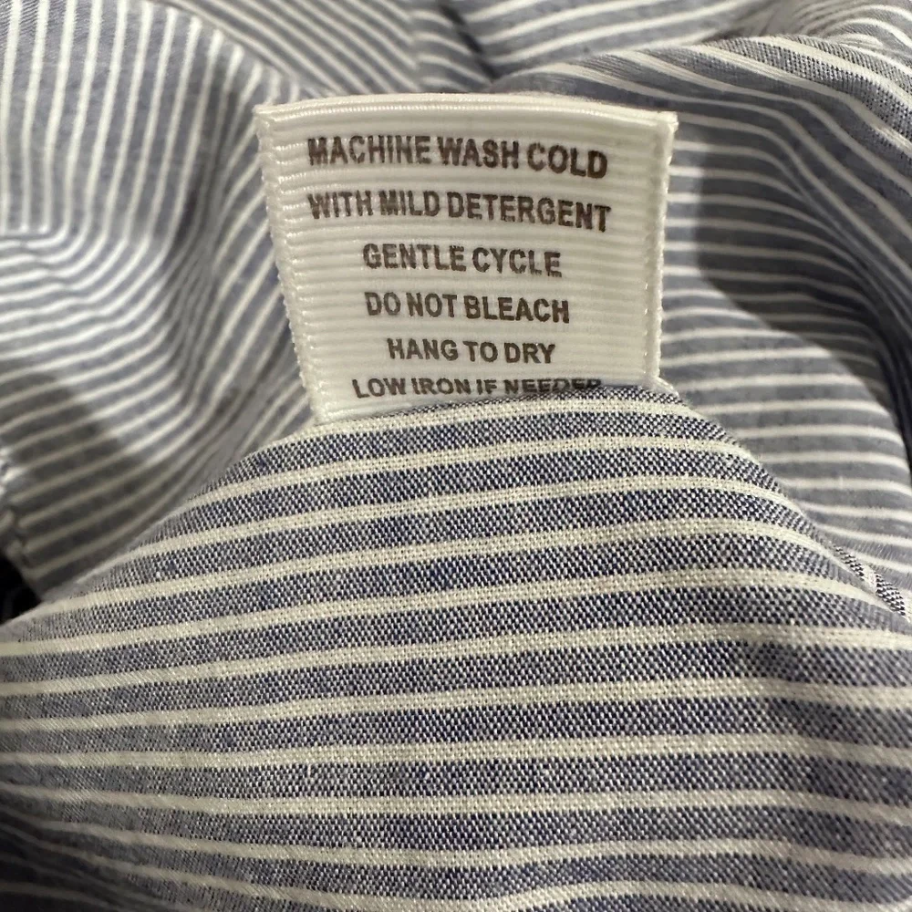 Eden & Olivia Blue/White Striped Pearl Roll Tab Button Front Shirt Size L - Picture 9 of 9